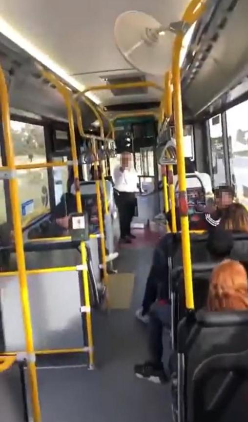 爆粗口，推搡、威胁学生！珀斯一公交车司机被停职调查！